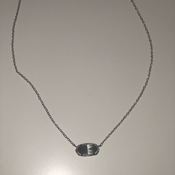 Kendra Scott gray and silver Elisa necklace - Picture 3 of 6